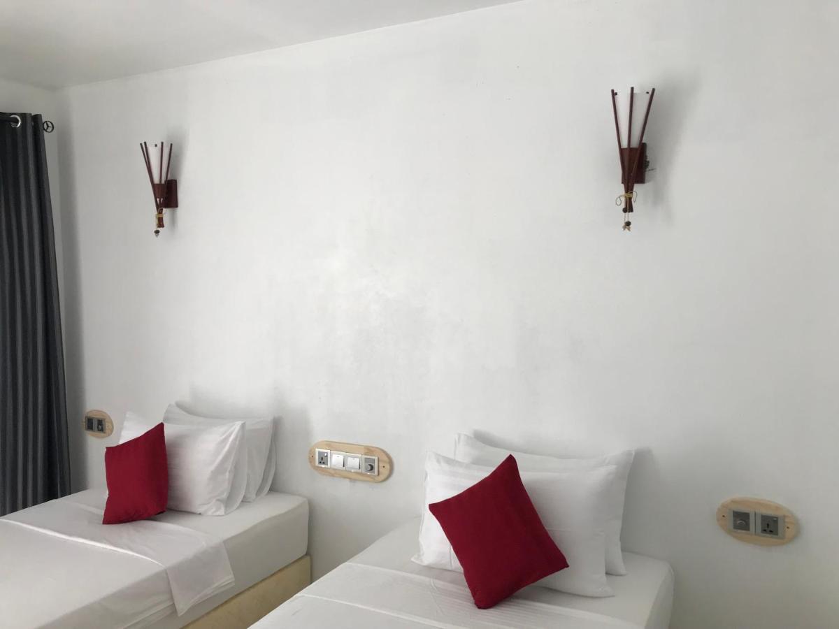Royal Stay Inn Thoddoo Kültér fotó